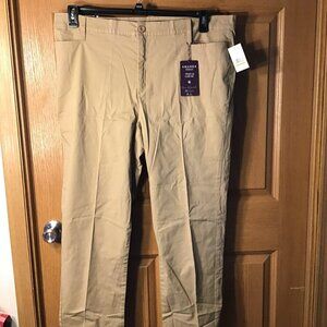 Gloria Vanderbilt Khakis